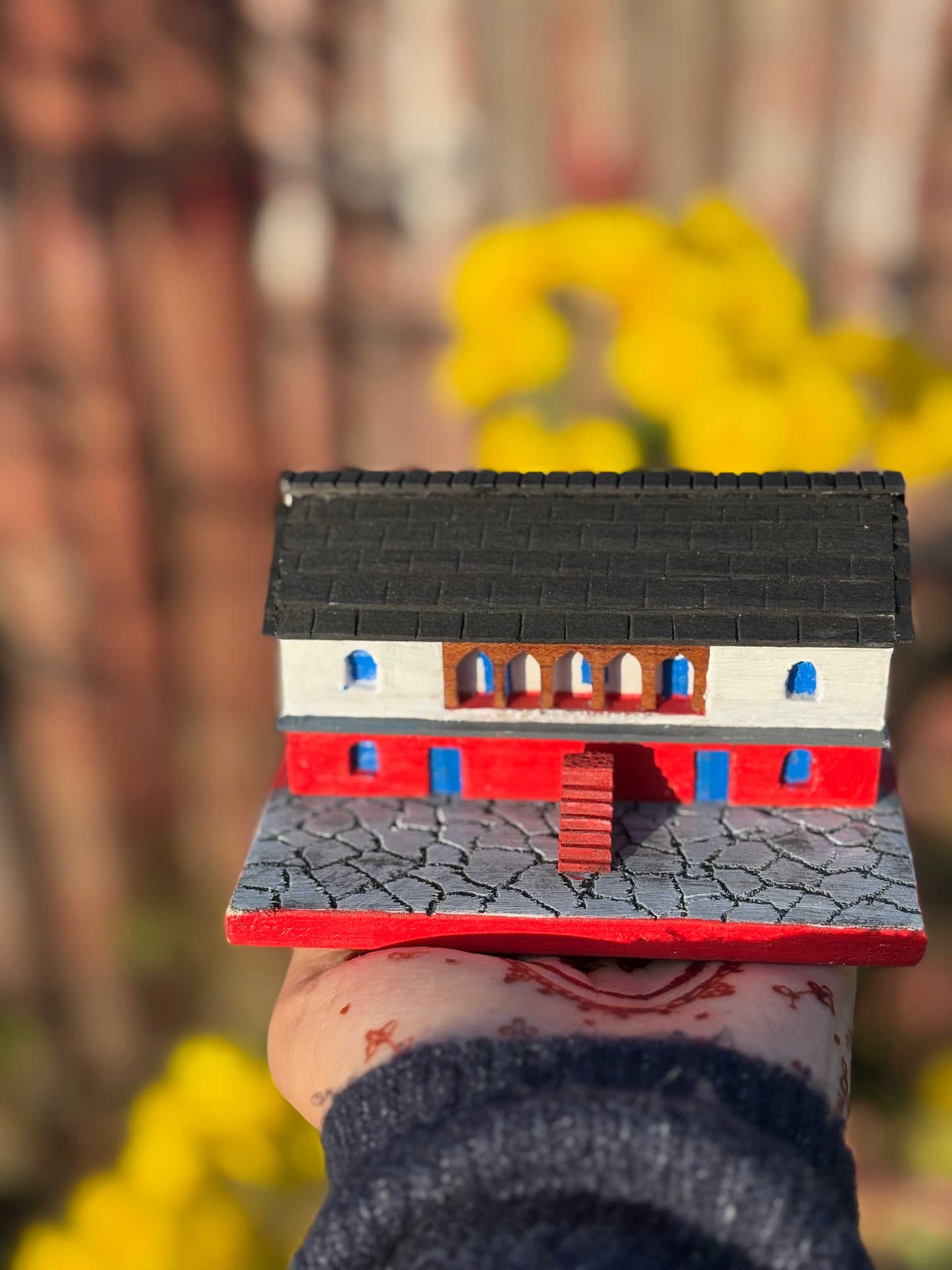 Handmade wooden Tibari(Pahadi Ghar) Miniature encased in an Acrylic Box : From Gadhwal Himalayas - Himalayan House 🌄